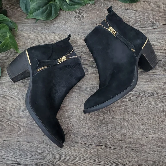 Steve Madden Ankle Boots Wantagh Booties Distressed Nubuck Suede Black Gold Boho - Picture 3 of 15